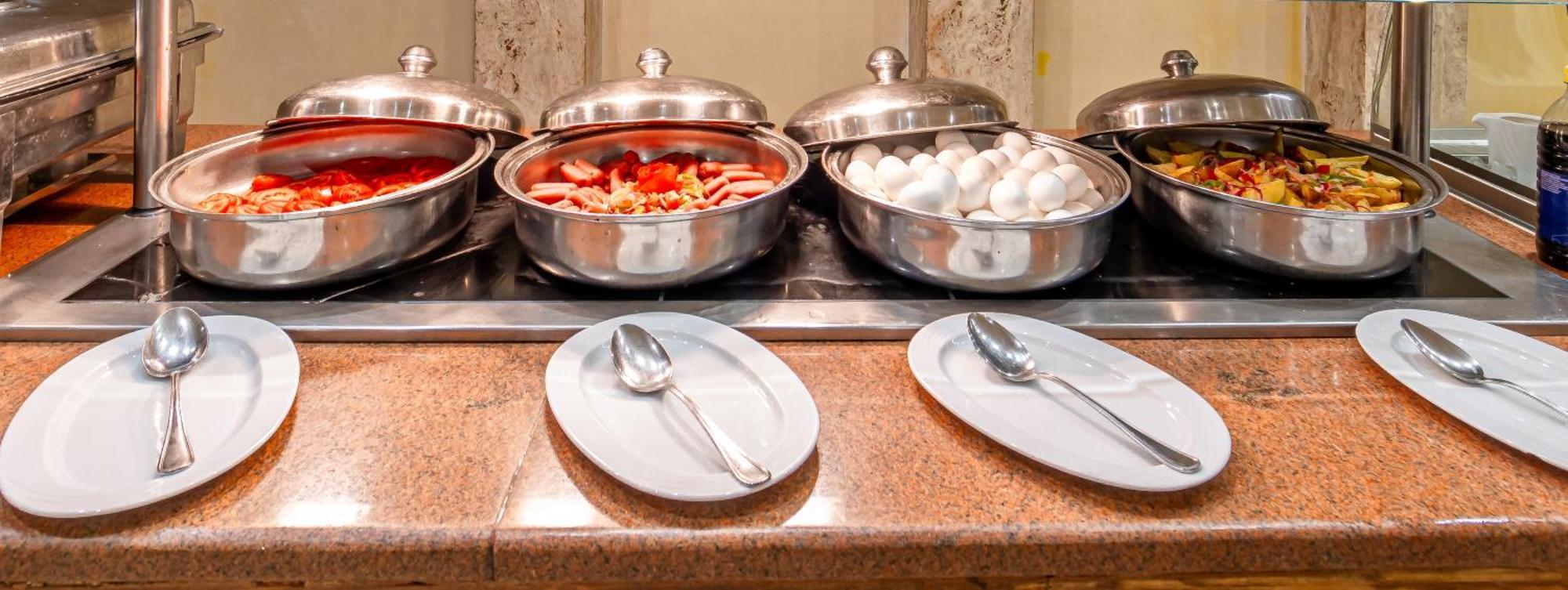The Makadi Spa Hotel - Couples Only 18 Years Plus Hurghada Esterno foto A chafing dish